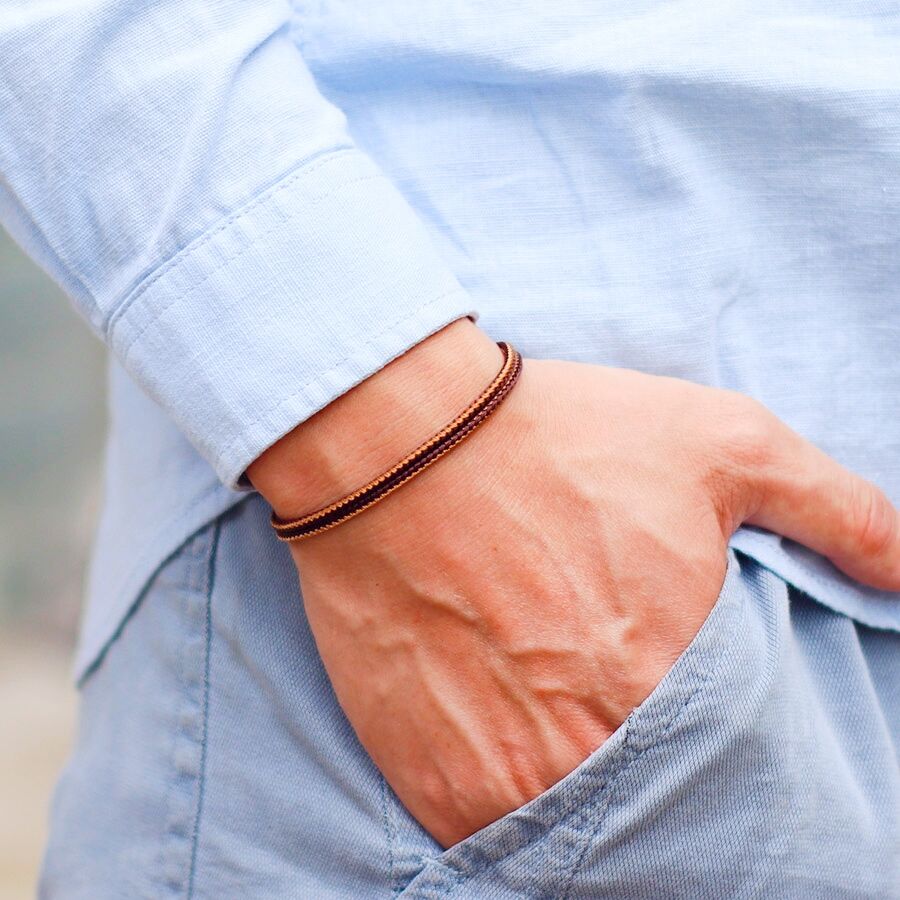فريدة من نوعها الرجال سوار سلس - مراجعة Paracord Bracelet وسعره